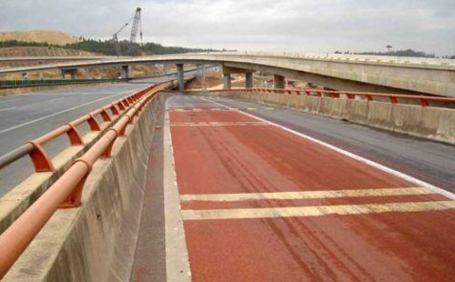 洛扎轻载防滑路面粘结材料