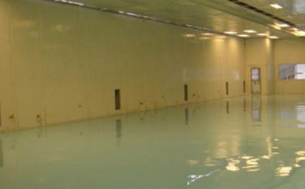 洛扎自流平环氧地坪中涂